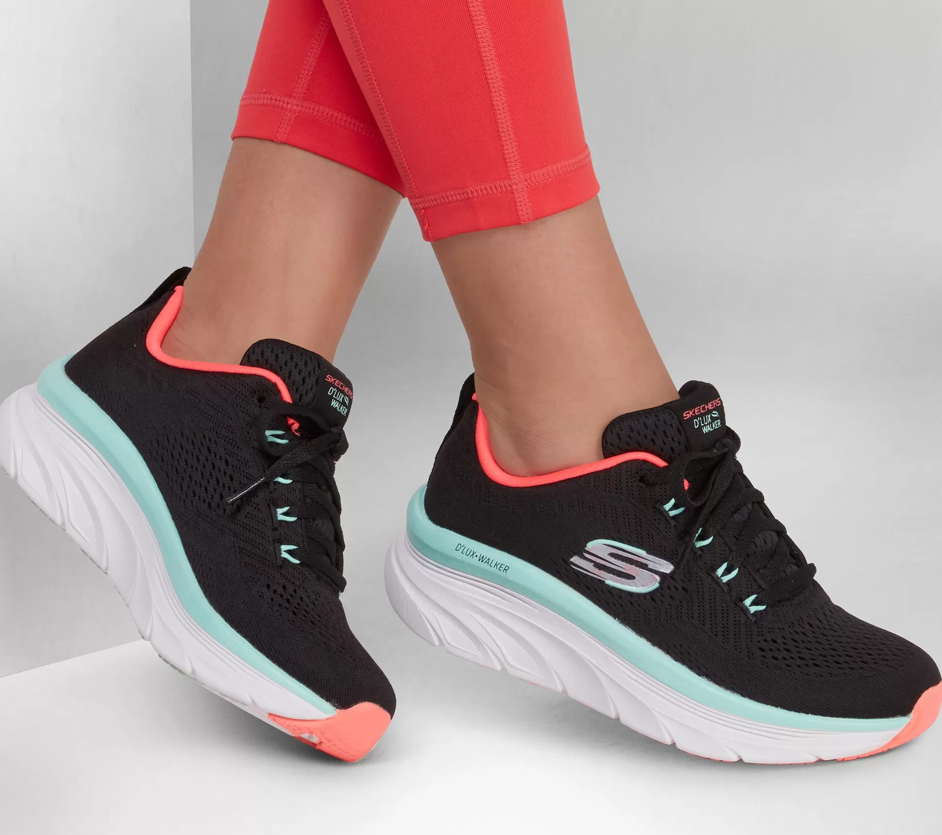 Fashion SKECHERS Relaxed Fit: D'Lux Walker - Fresh Finesse