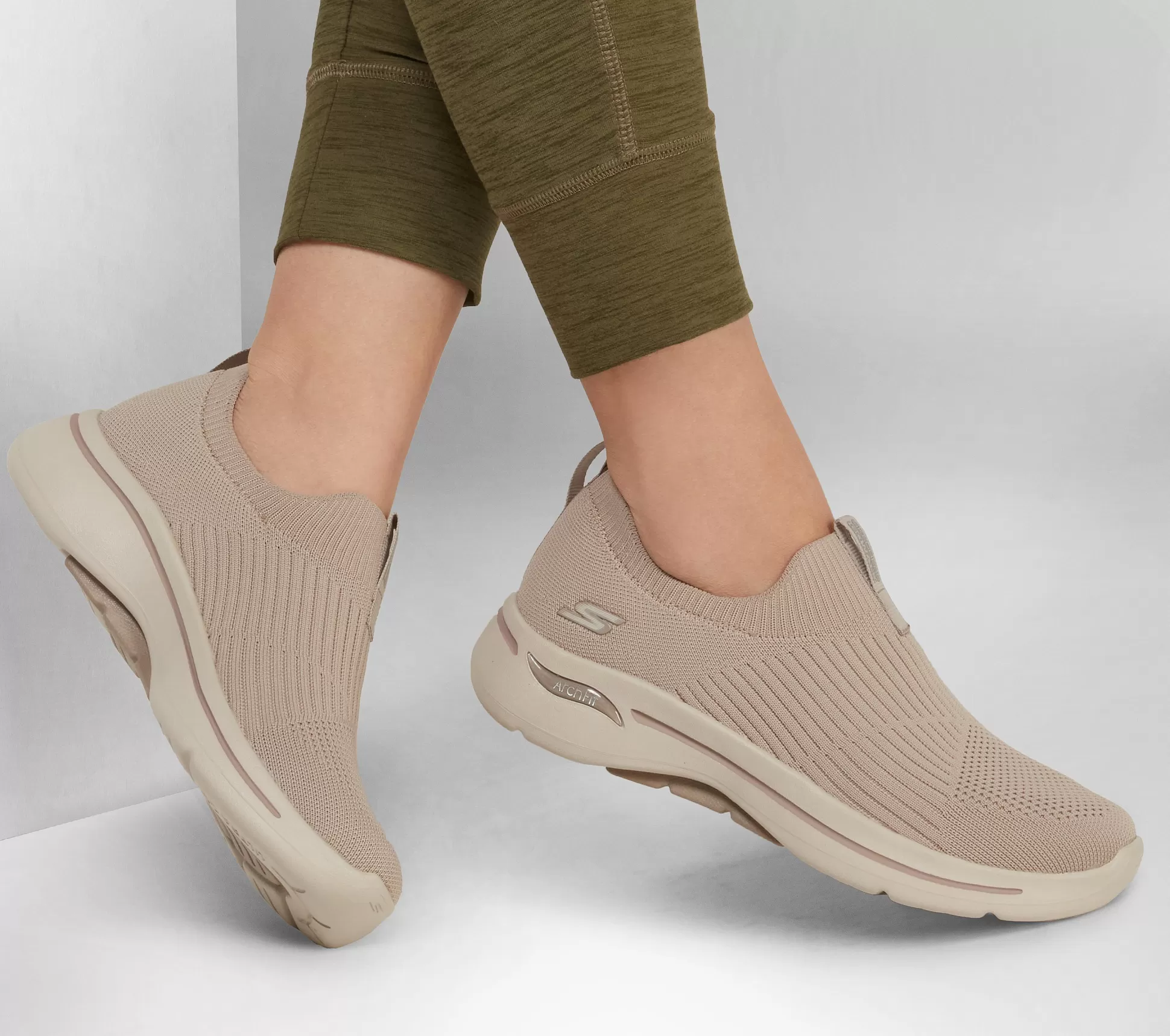 Best Sale SKECHERS Go Walk Arch Fit - Iconic