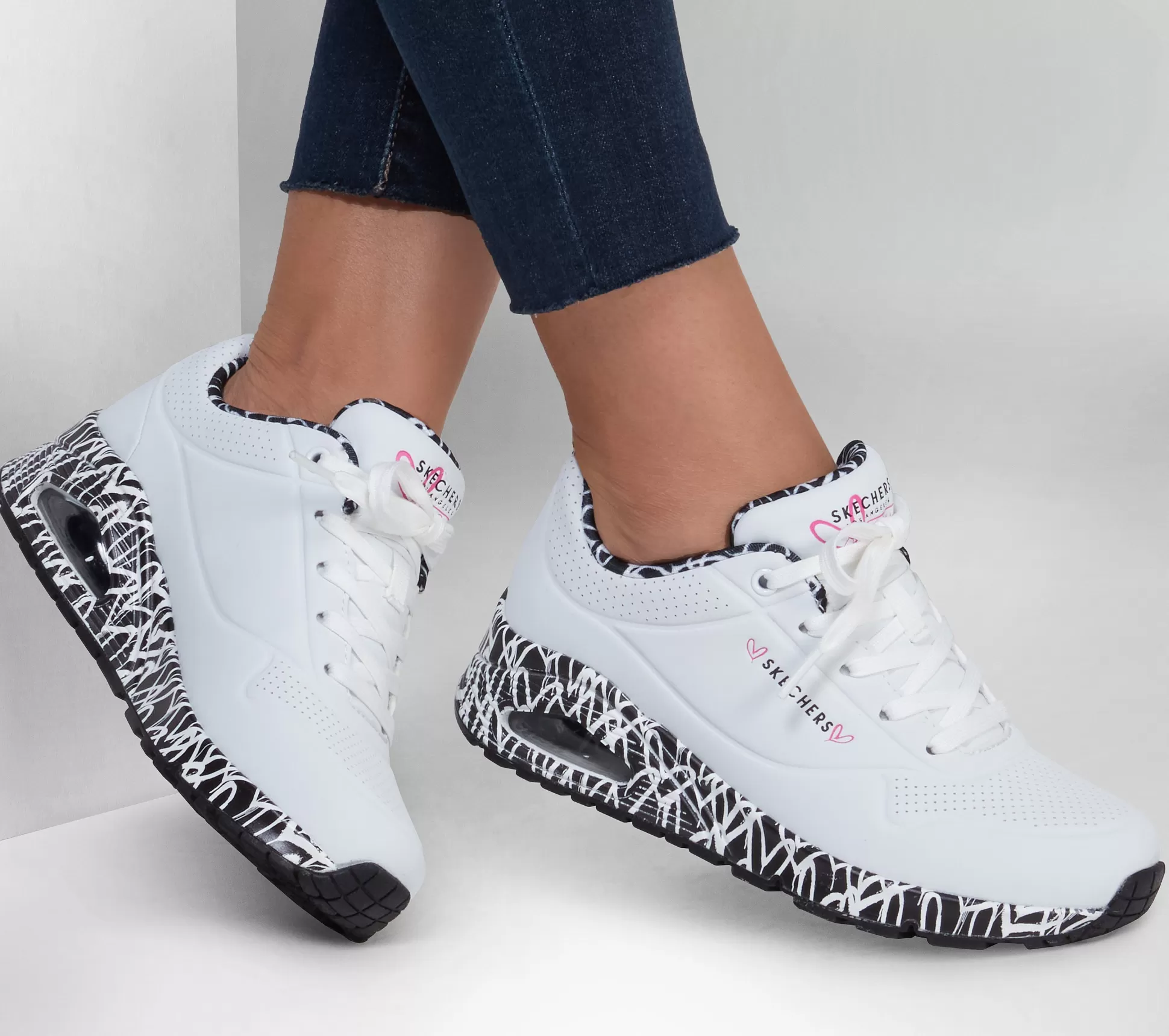 Discount SKECHERS X Jgoldcrown: Uno - Loving Love